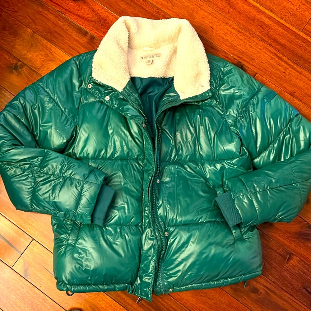 Ugg koolburra women’s M worn once